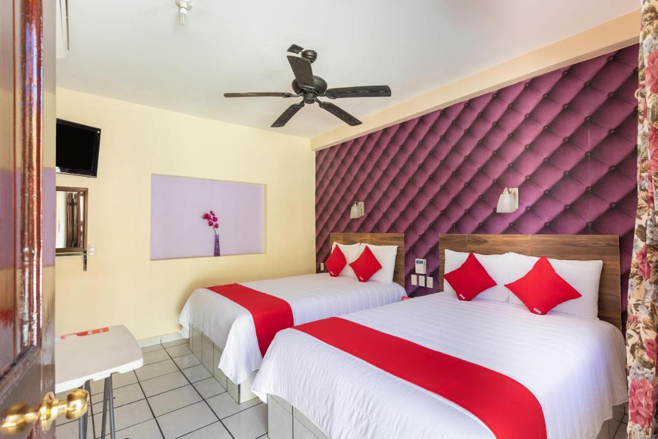 OYO Hotel Costa Azul Chetumal Exterior foto