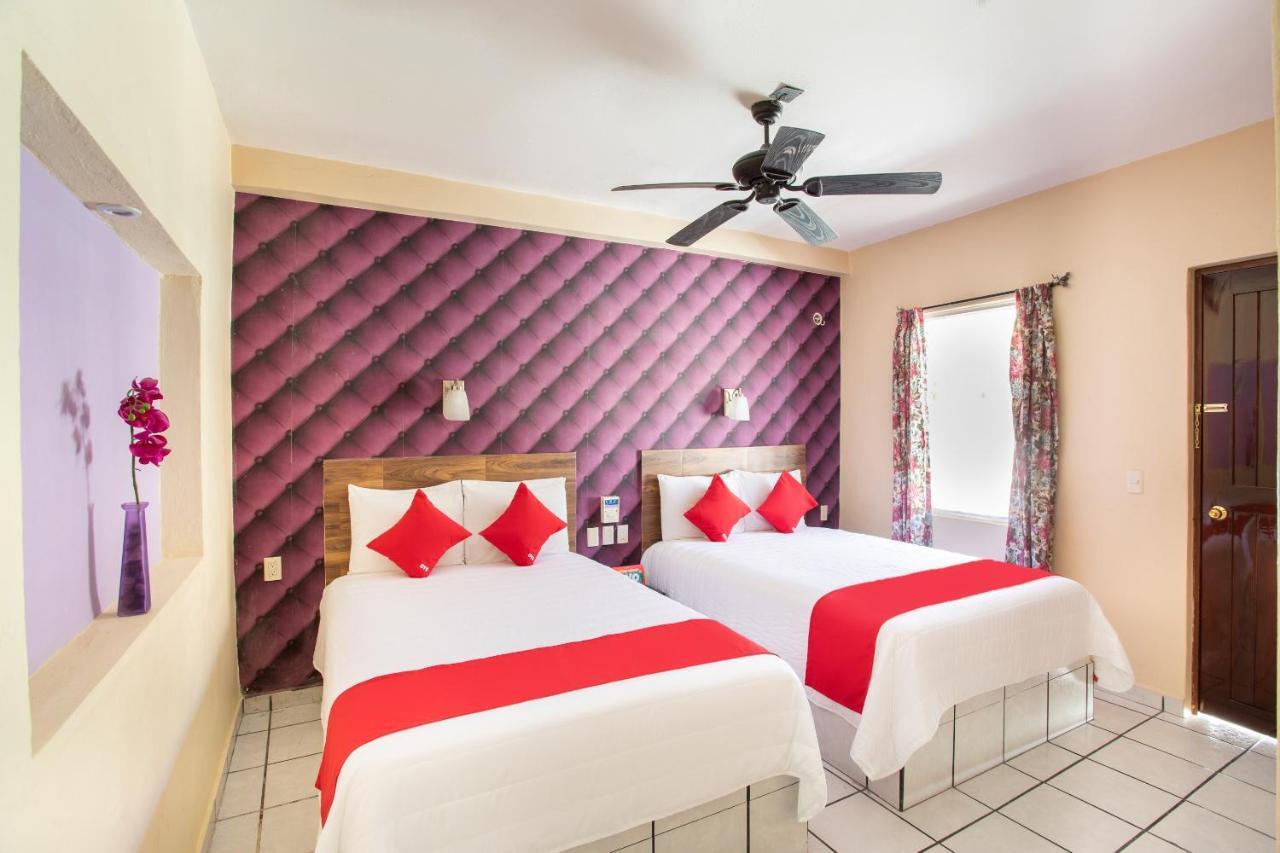 OYO Hotel Costa Azul Chetumal Exterior foto