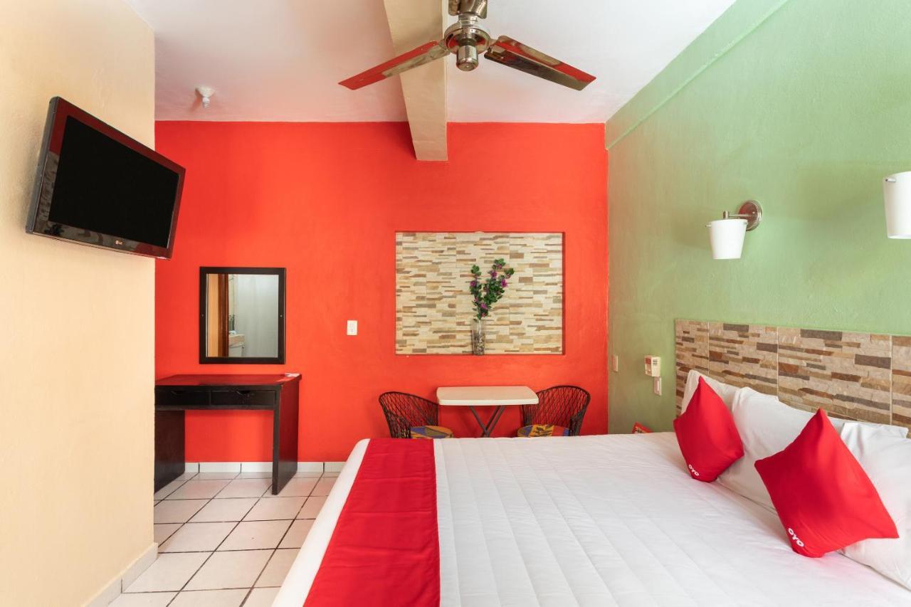 OYO Hotel Costa Azul Chetumal Exterior foto